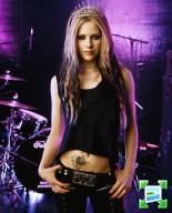 avril maxim 3.jpg